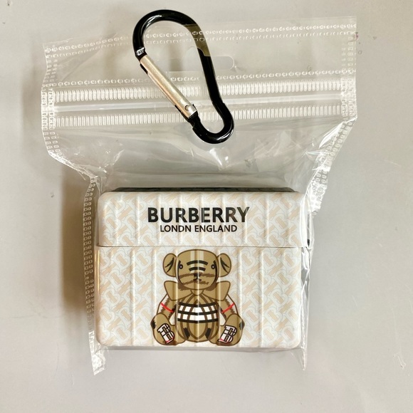 DESIGNER AIRPOD PRO PROTECTIVE CASE W/KEYRING - Picture 4 of 5